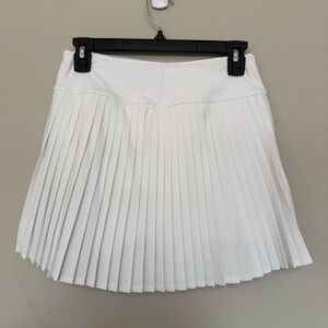 NWT White Pleated FLX Skirt for Tennis / Pickleball
